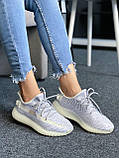 Кросівки Adidas Yeezy Boost 350 V2 літні жіночі сірі адідас і буст сітка рефлективні шнурки, фото 3