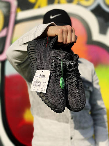 Adidas Yeezy Boost 350 Black