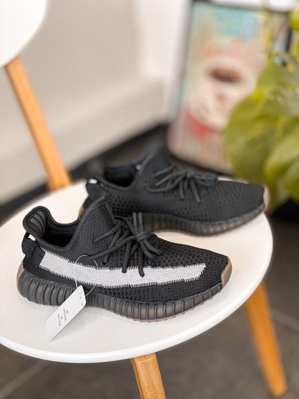 Кросівки Adidas Yeezy Boost 350 Black чорні рефлективна смуга літні жіночі адідас ізи буст сітка