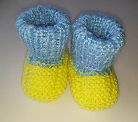 Детские вязаные пинетки носочки для новорожденного 3-6 месяцев желто-голубые длина стопы 10см для мальчика, фото 2