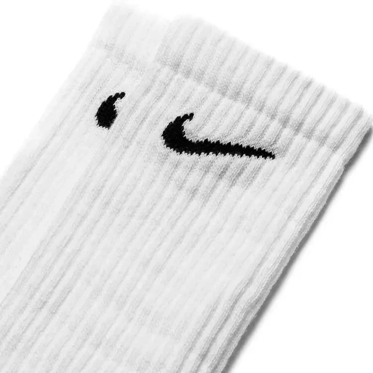 Тренировочные носки для футбола и спорта Nike Everyday Lightweight Crew 3-pack белые (3пары) SX7676-100 - фото 3 - id-p1603163008