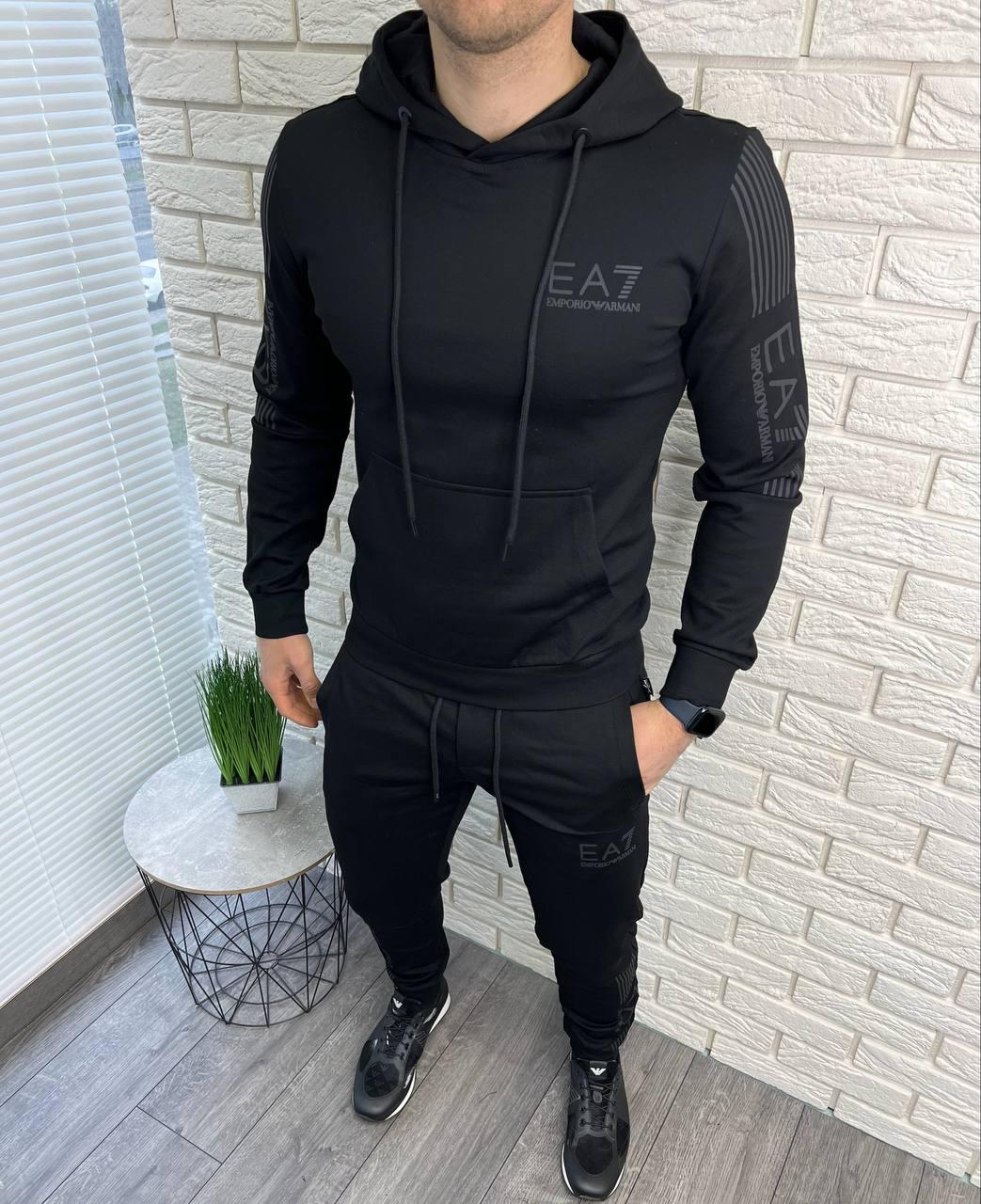 Спортивный костюм Эмпорио Армани мужской