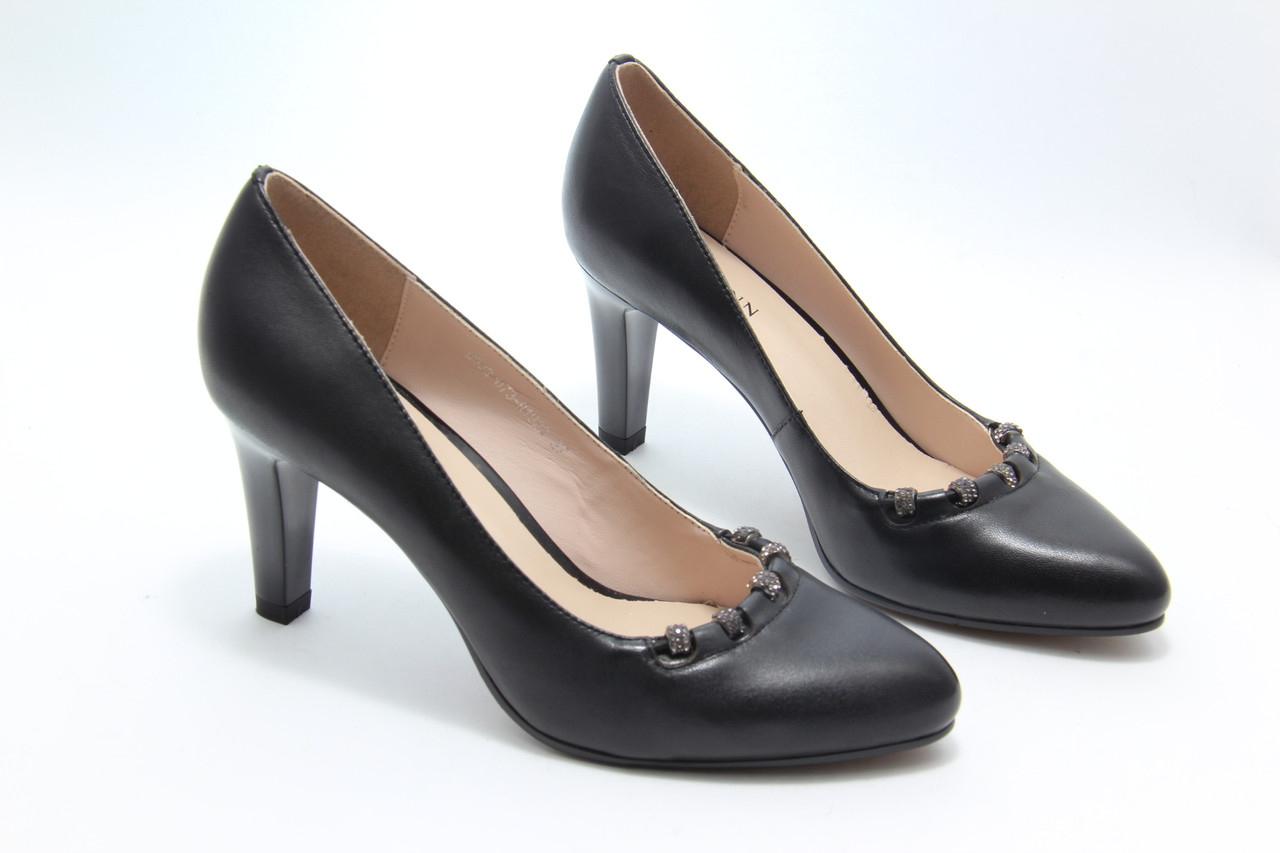 Туфлі жіночі Molka 422(H532-U73-P556) в чорній шкірі на підборі