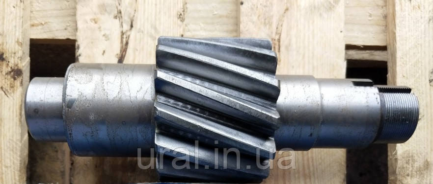 Шестерня, що веде циліндрична Z=14 5320-2402110-30