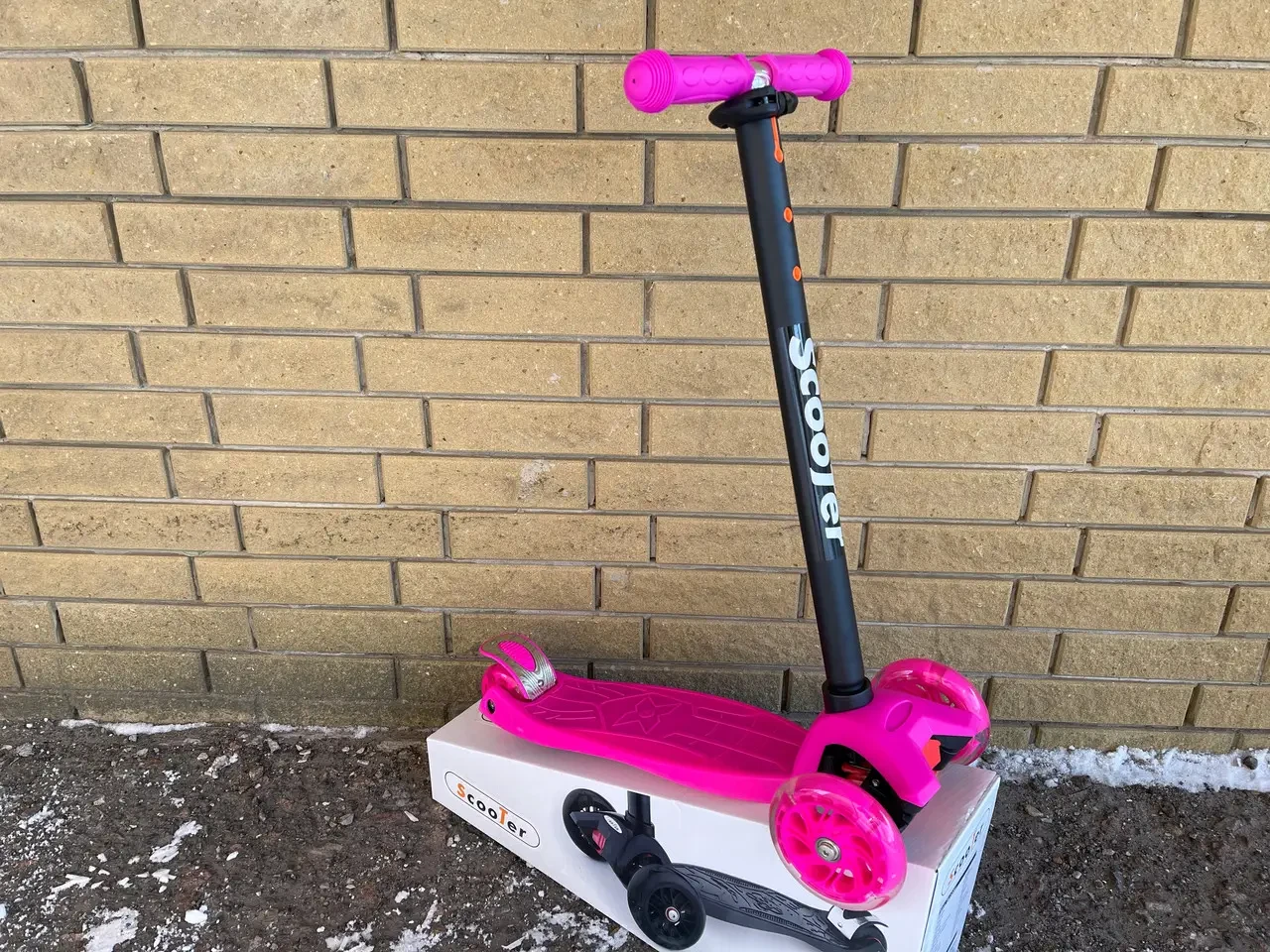 Самокат Трехколесный Scooter MG008A, Розовый — Купить Недорого на Bigl ...