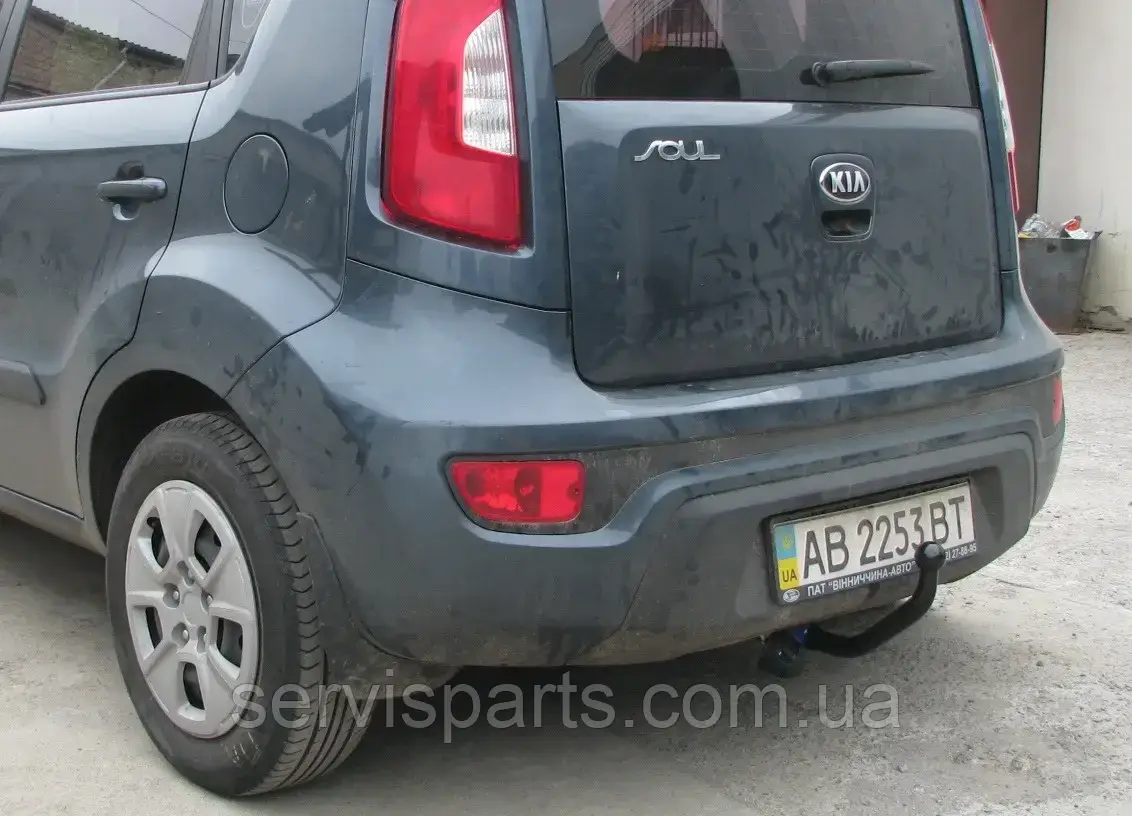 Фаркоп Kia Soul 2008-2014 (Кіа Соул) без підрізу бампера