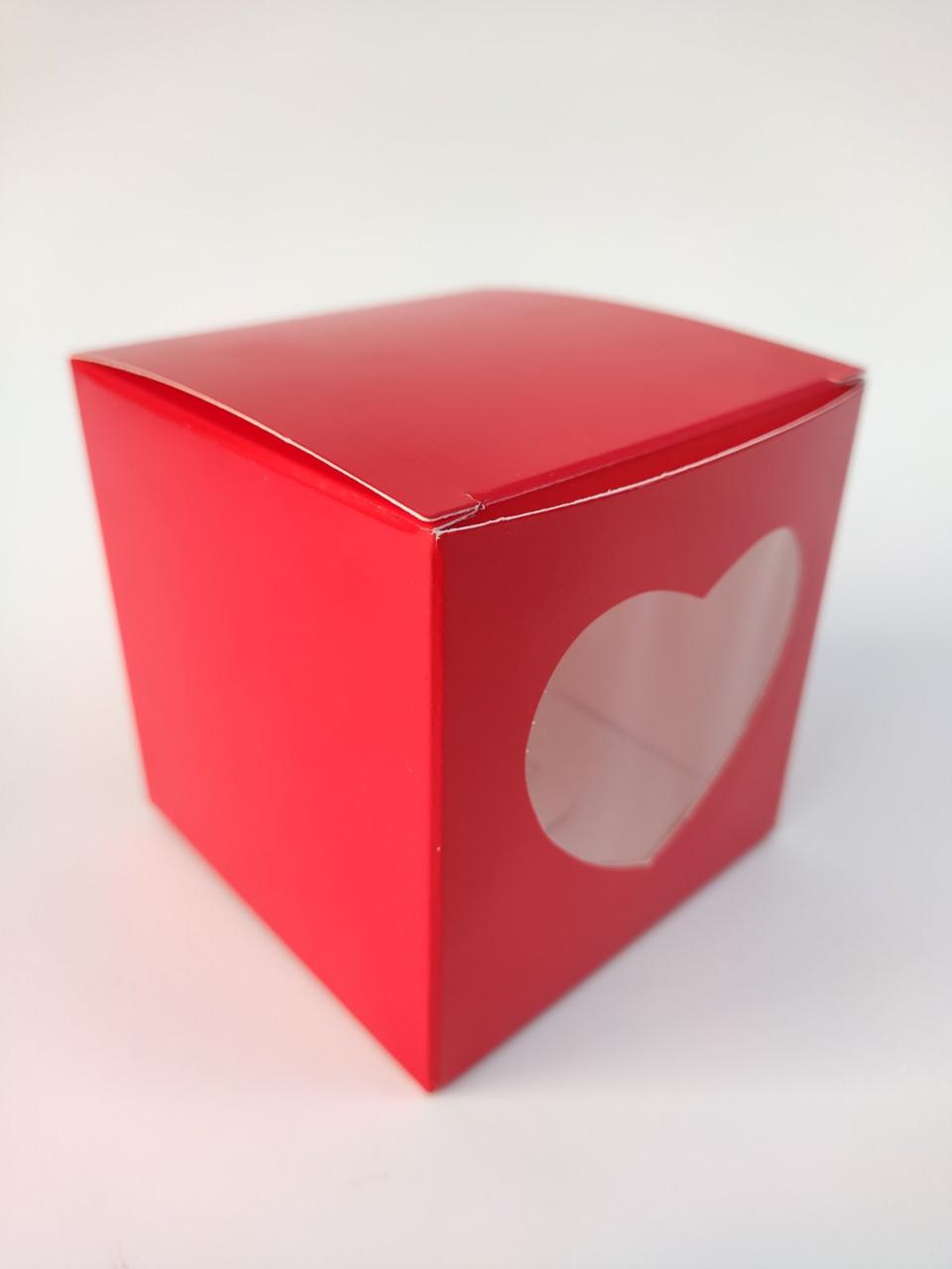 Коробка на 1 капкейк "Червона" з віконцем - серцем, 90*90*90