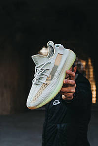 Жіночі Кросівки Adidas Yeezy Boost 350 V2 36