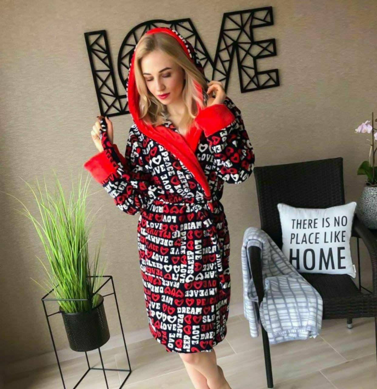 Стильний короткий лазневий халат для жінок із капюшоном "Ashley". Класний яскравий домашній халатик з