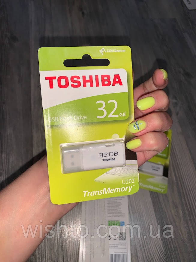 Флешнакопичувач USB Toshiba TransMemory 32 гб U202
