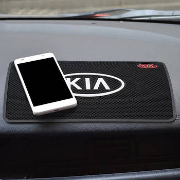 Антиковзаючий килимок на панель авто Kia (Кіа)