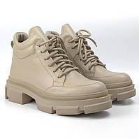 Черевики бежеві шкіряні на байці Жіноче взуття великих розмірів 40-44 COSMO Shoes Dia Beige BS