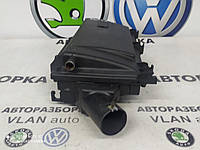 Корпус повітряного фільтра 036129620C VW Гольф 4, 1.4.Бензин. КПП. AKQ