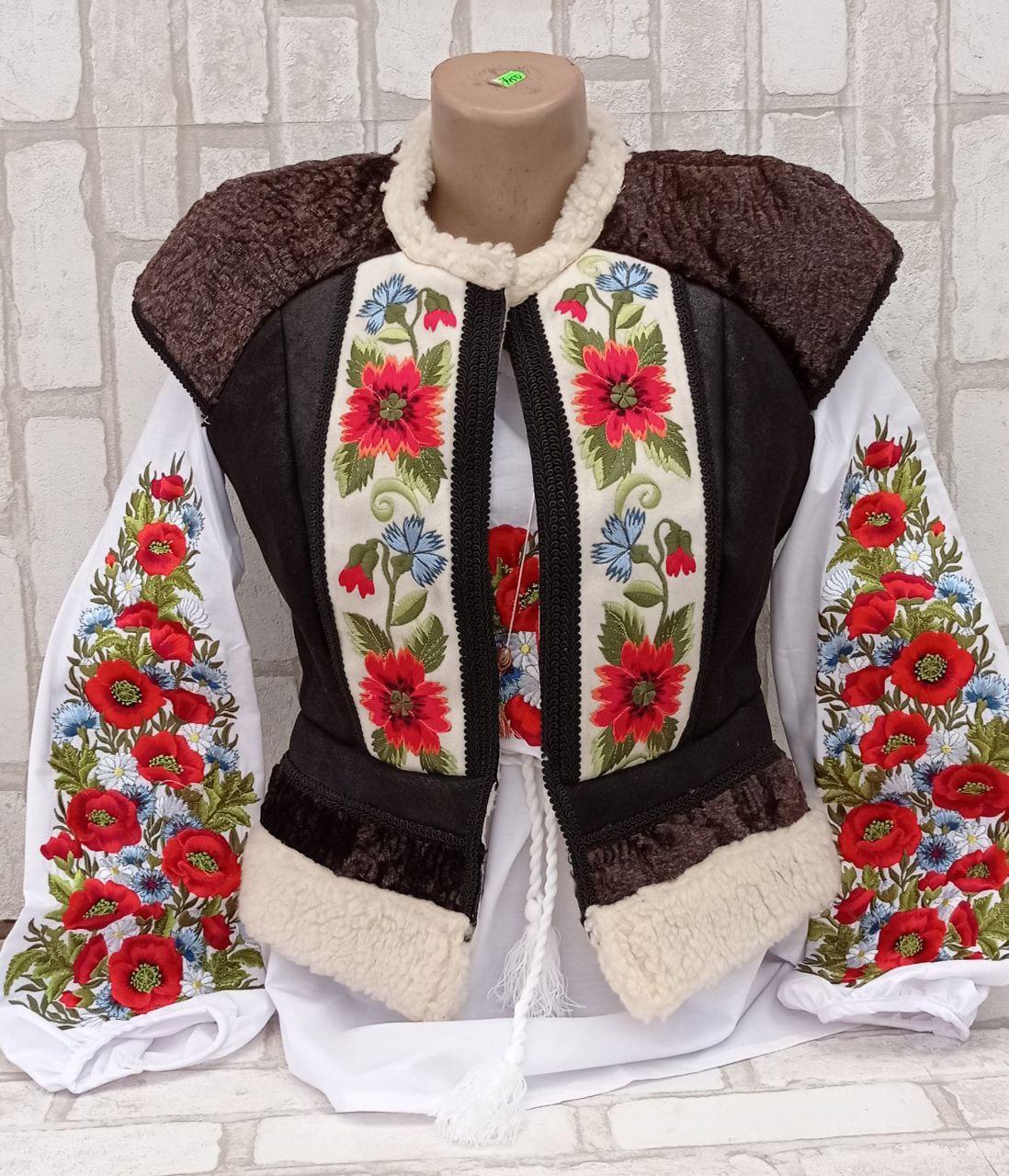 Жилетка з національною вишивкою, авторська робота, 42-44 р-ри