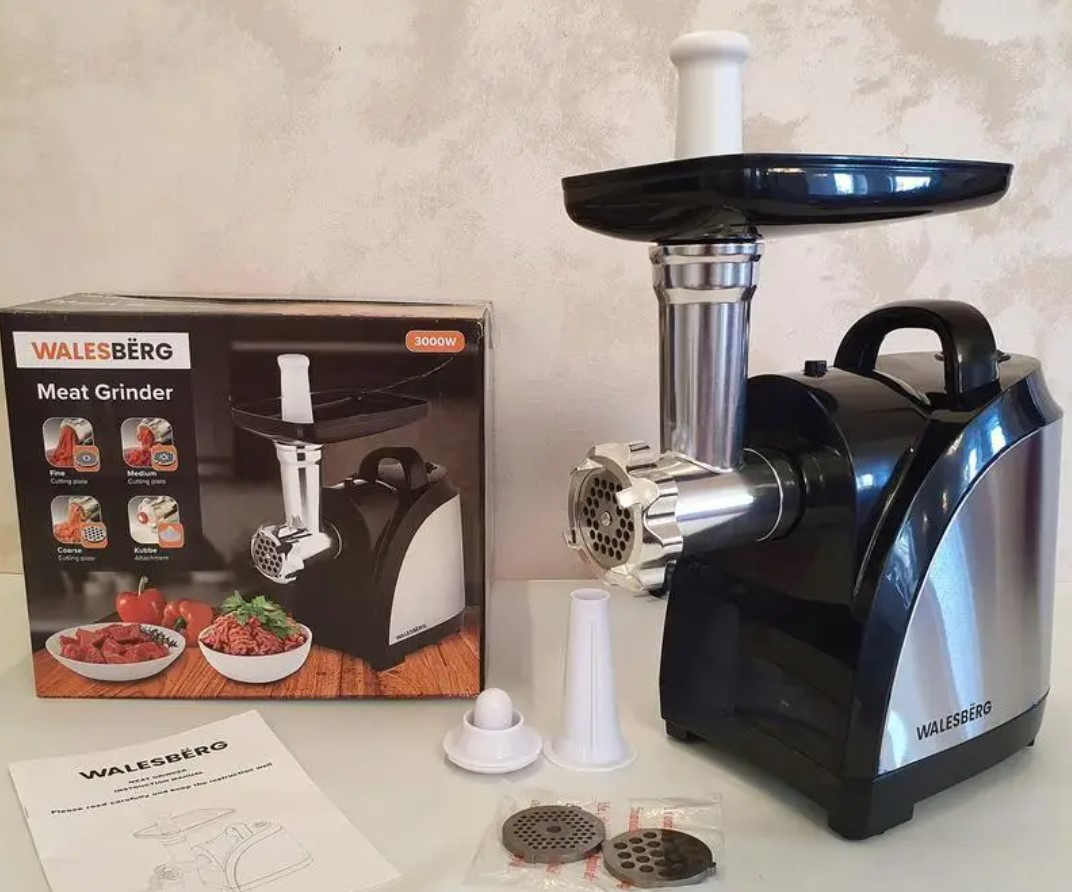 Мясорубка Walesberg 3000W с насадками и реверсом