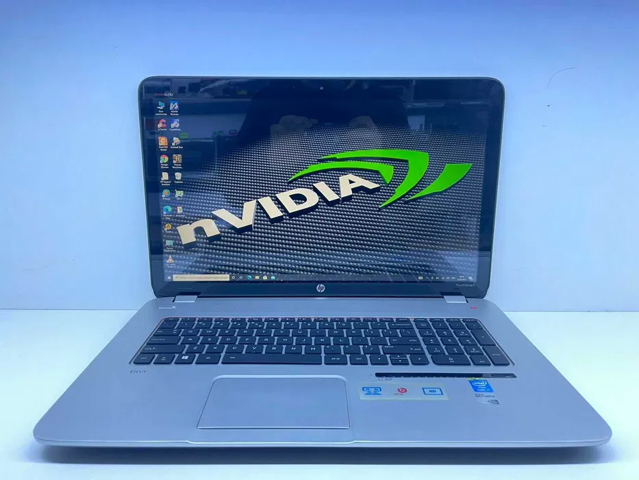 Ноутбук Ігровий HP Envy 17 + сенсорний + intel core i7 8core + відео 4gb