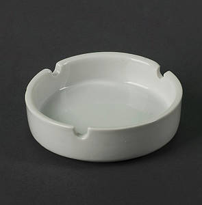 Попільничка d100мм