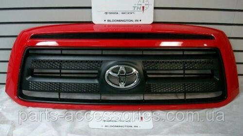 Toyota Tundra 2010-2013 Решітка радіатора червона колір Radiant Red Нова Оригінал