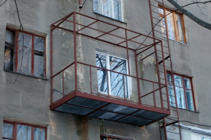 Балконы под ключ, вынос балконов, обшывка балкона - фото 5 - id-p258616016