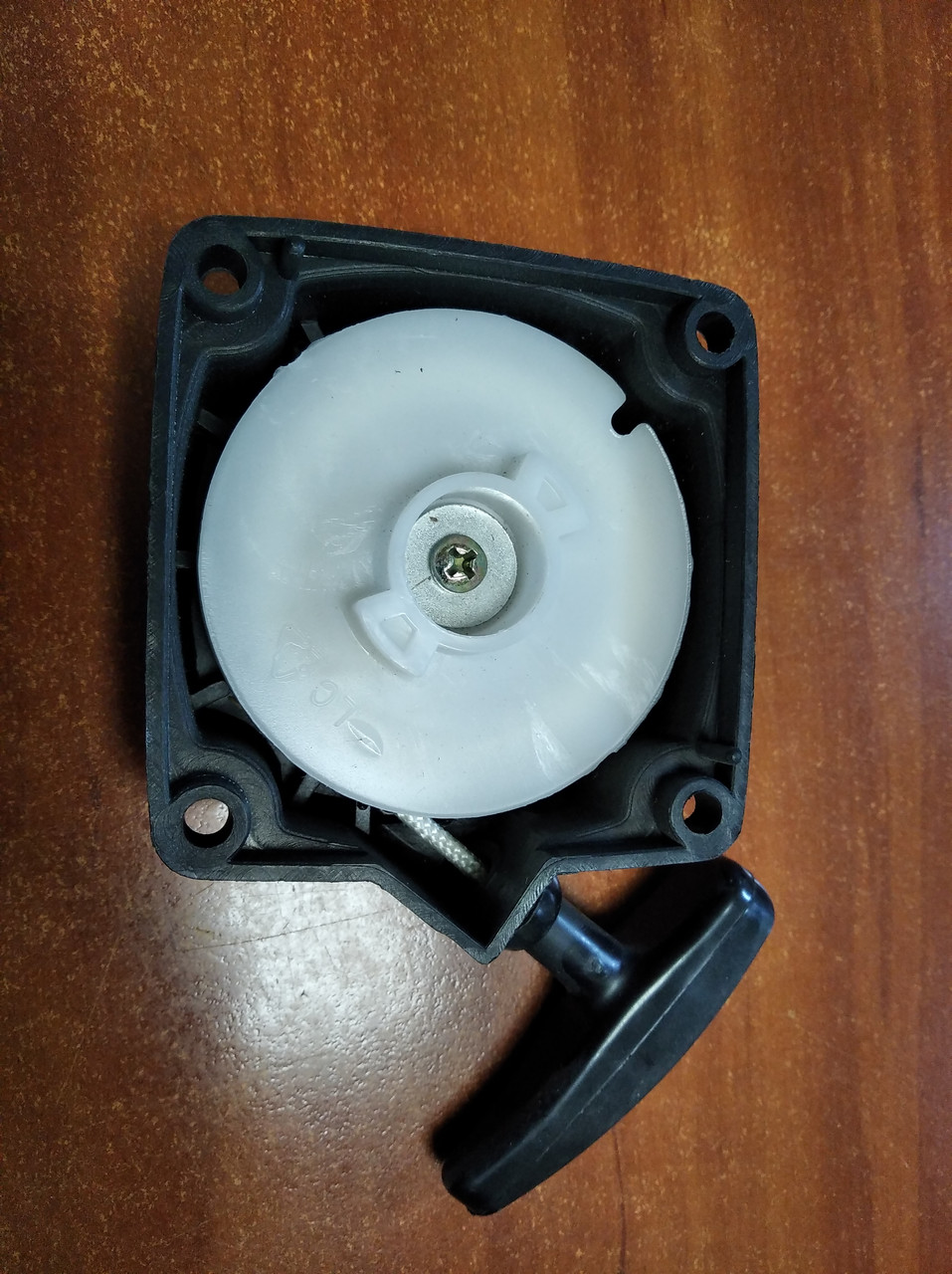 Стартер для мотокоси 2-зацепа 68/68