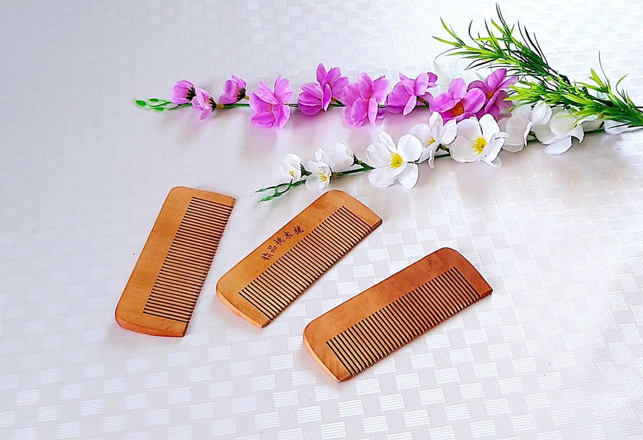 Дерев'яні гребінці - масажки для волосся, фото 1