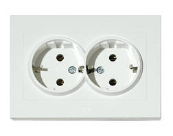 Розетка подвійна з заземленням біла OVIVO Electric серія GRANO