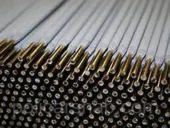 Сварочные электроды АНО-4 ø 4,0 рутиловые, одинаково подходят для сварки как постоянным так и переменным током, полярность на электроде "+" и "-" Сварочные электроды АНО-4 ø 4,0 рутиловые, одинаково подходят для сварки как постоянным так и переменным током, полярность на электроде "+" и "-"