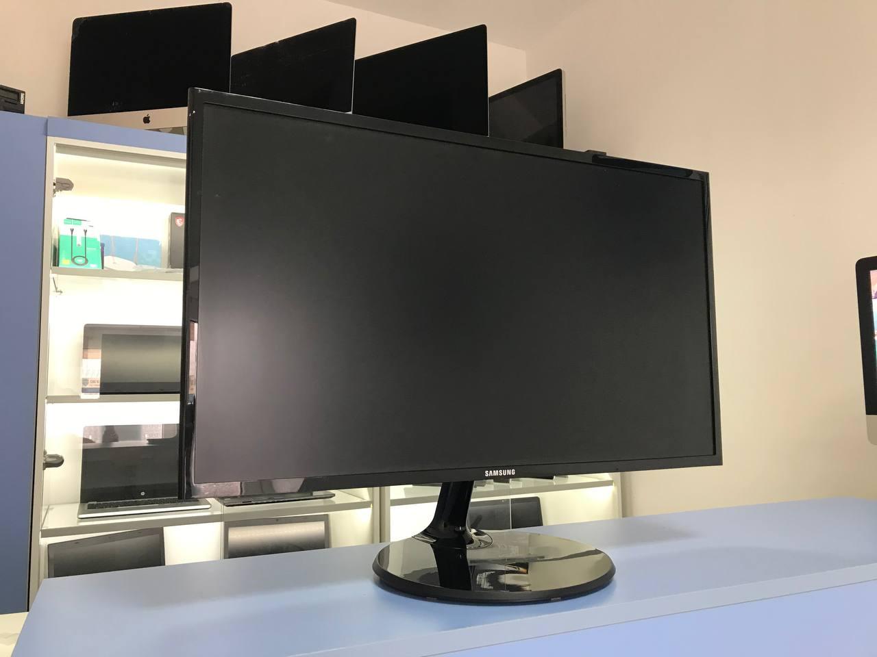 Монітор Samsung LS27R350FHU 27.0 \ IPS \ Full HD