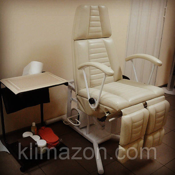 Педикюрно-косметологическое кресло КП-3 с подставкой - фото 2 - id-p16409995
