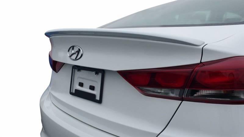 Спойлер лип багажника Hyundai Elantra AD 2016 - ABS пластик під фарбування
