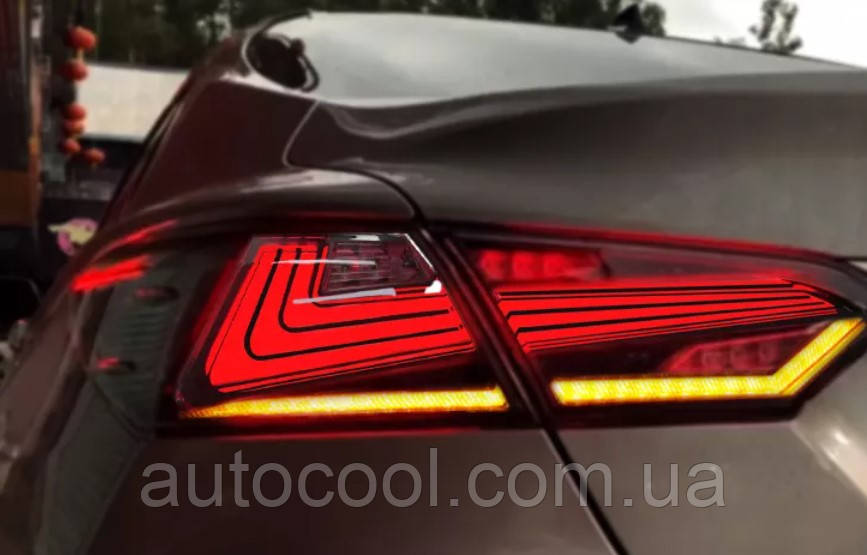 Задні LED ліхтарі Toyota Camry XV70 2018+ г.в. Тойота Камри 70