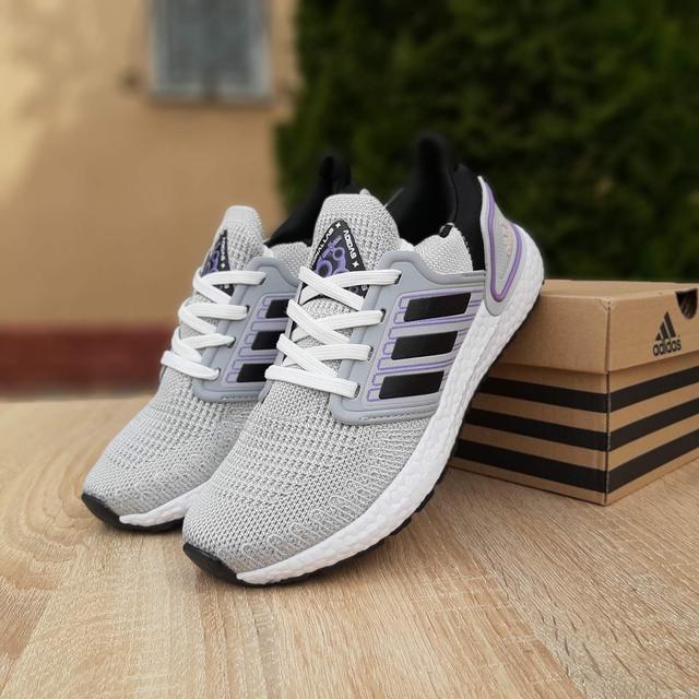 Adidas boost st women's 2025