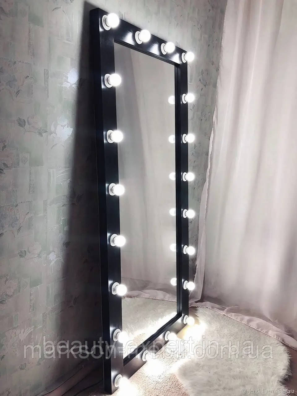 Дзеркало LIGHT white