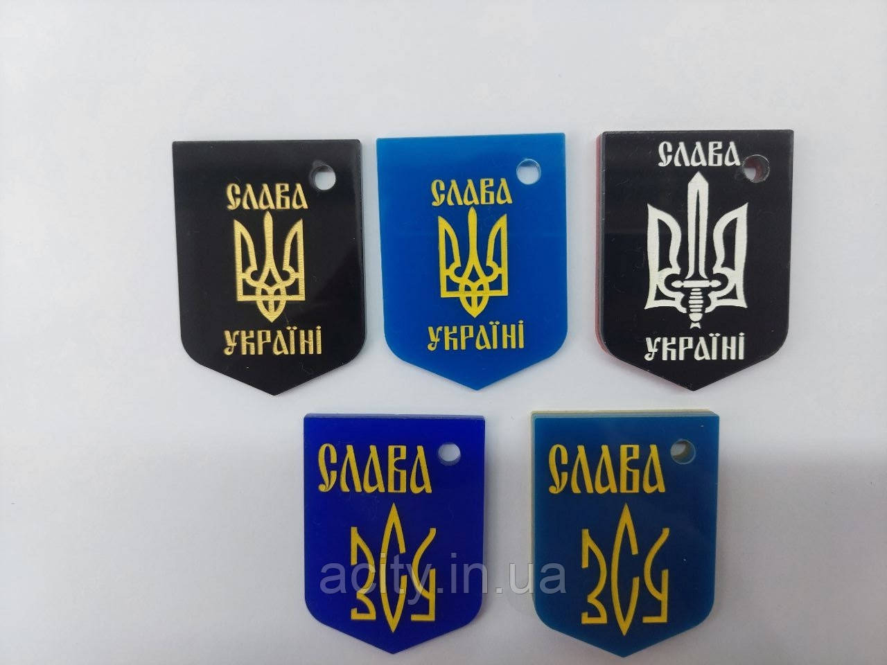 Брелок на ключи Слава Україні