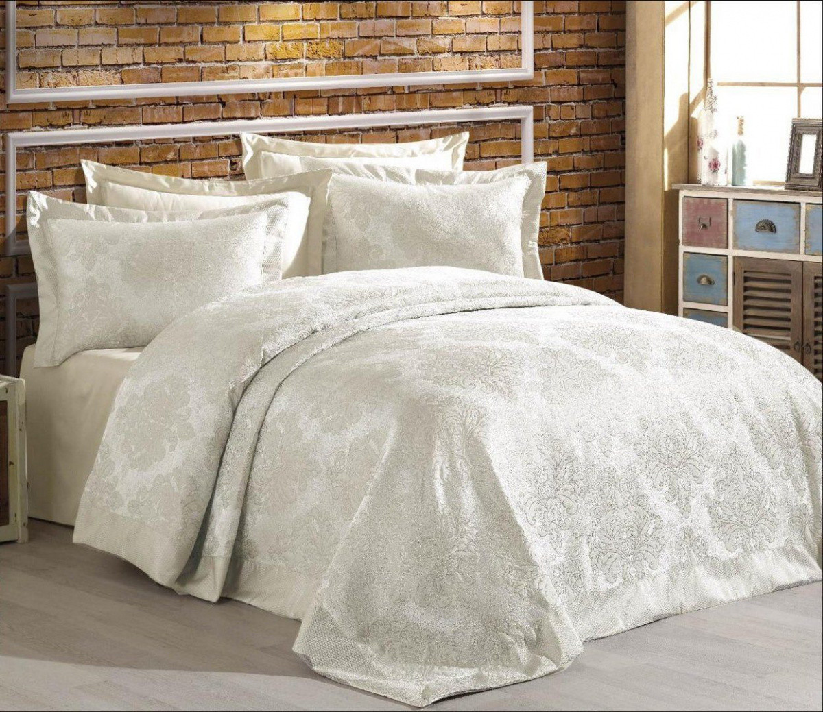 Покривало жакардове Gardines Diva Krem 240*250