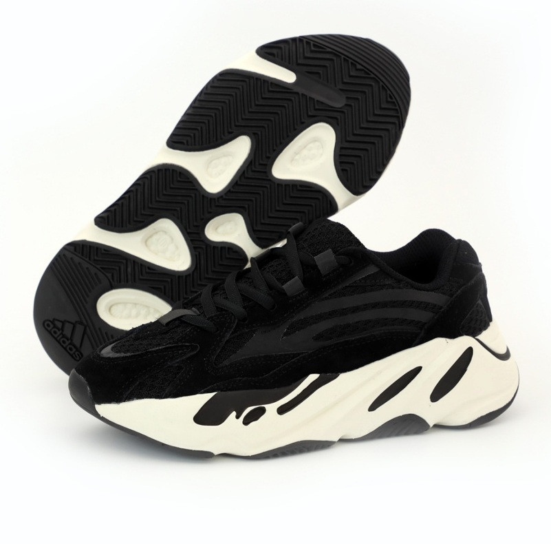 Жіночі кросівки Adidas Yeezy Boost 700 36-40р демісезонні осінь весна чорні з білим. Живе фото, фото 1