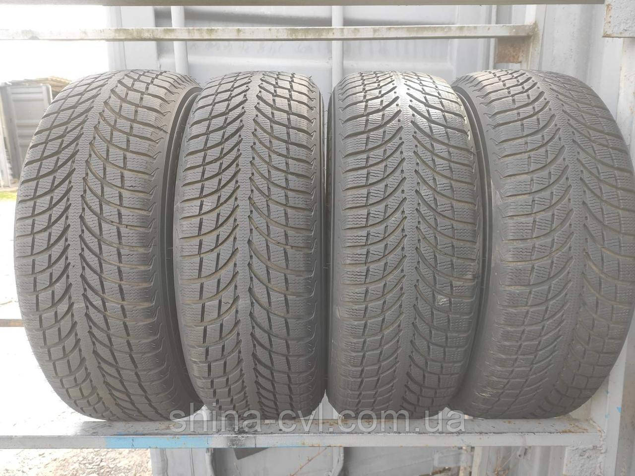 Зимові шини 215/70 R16 104H MICHELIN LATITUDE ALPIN LA2