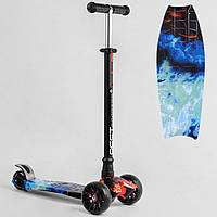 Триколісний дитячий самокат MAXI "Best Scooter" колеса світяться під час руху