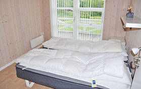 d1094_bed_01.jpg