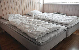 d1122_bed_02.jpg