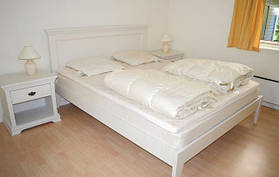 g4476_bed_01.jpg