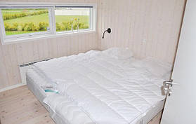 d1150_bed_01.jpg