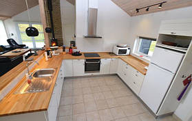 d1192_kitchen_02.jpg