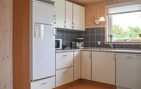 b5068_kitchen_02.jpg