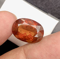 Натуральний Турмалін Рубелліт 13 каратів 18 x 13 x 8 mm