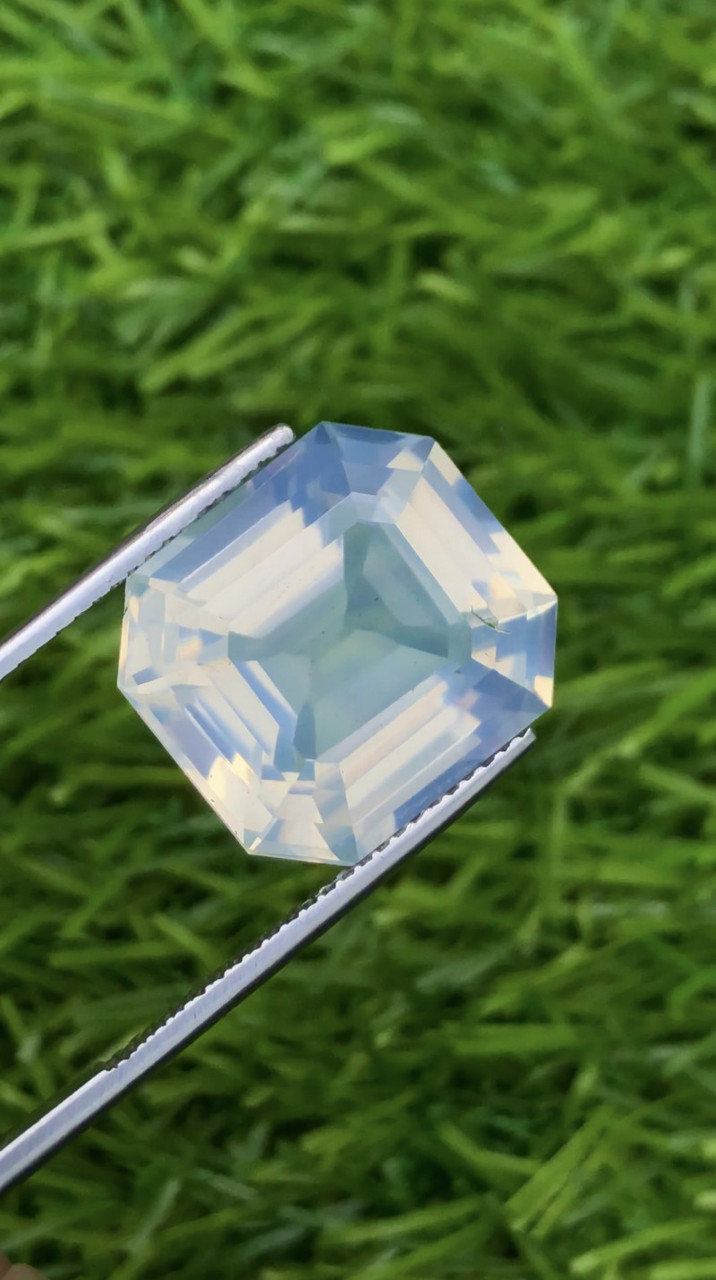 Натуральний Місячний Камінь (Адуляр) 19.15 карат 17.1 x 15.5 x 10.9mm, фото 1