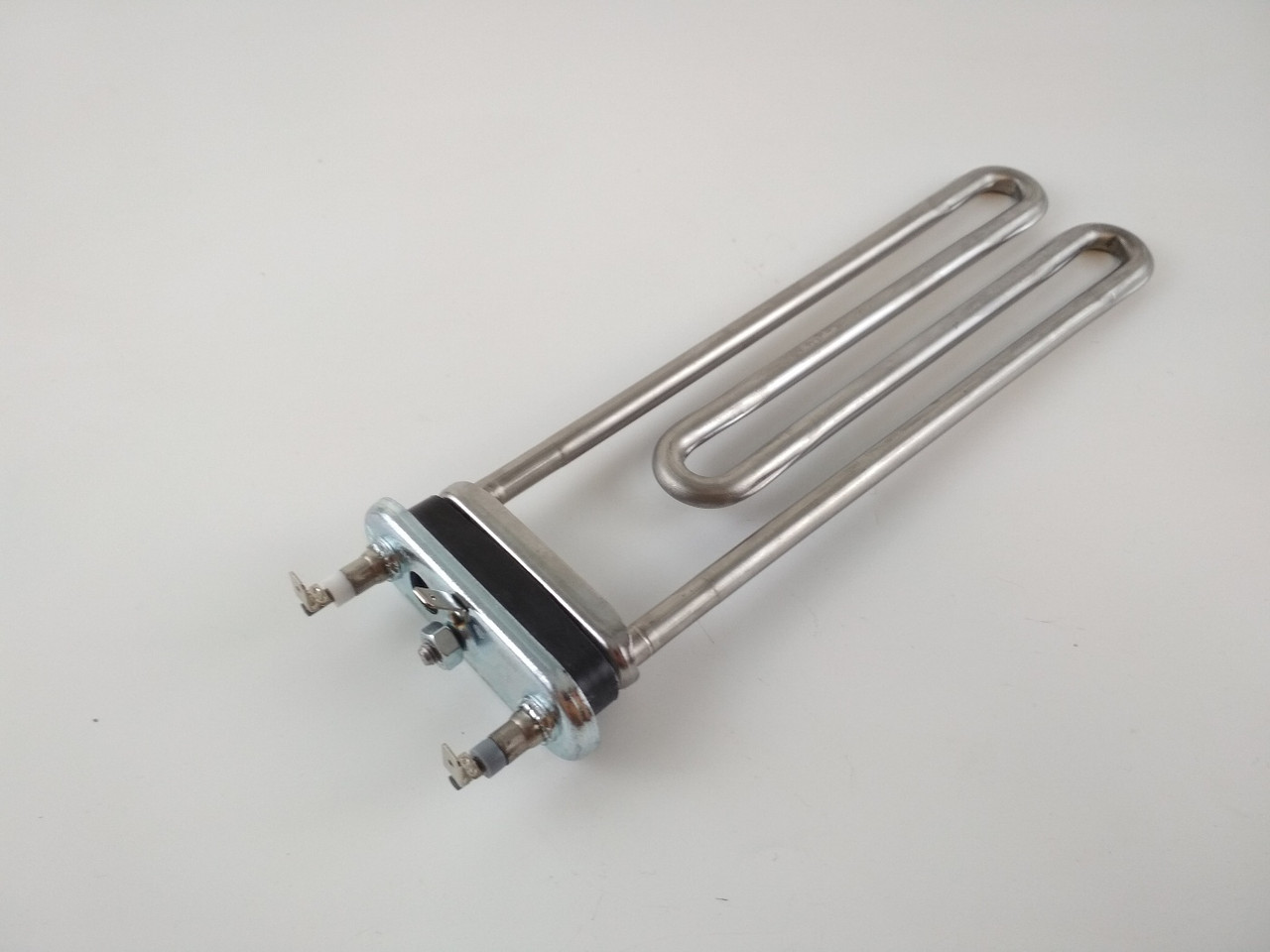 C00324651 Tэн IRCA L=24см / W=2050Вт СМА Ariston Indesit / Bosch Siemens / Whirlpool