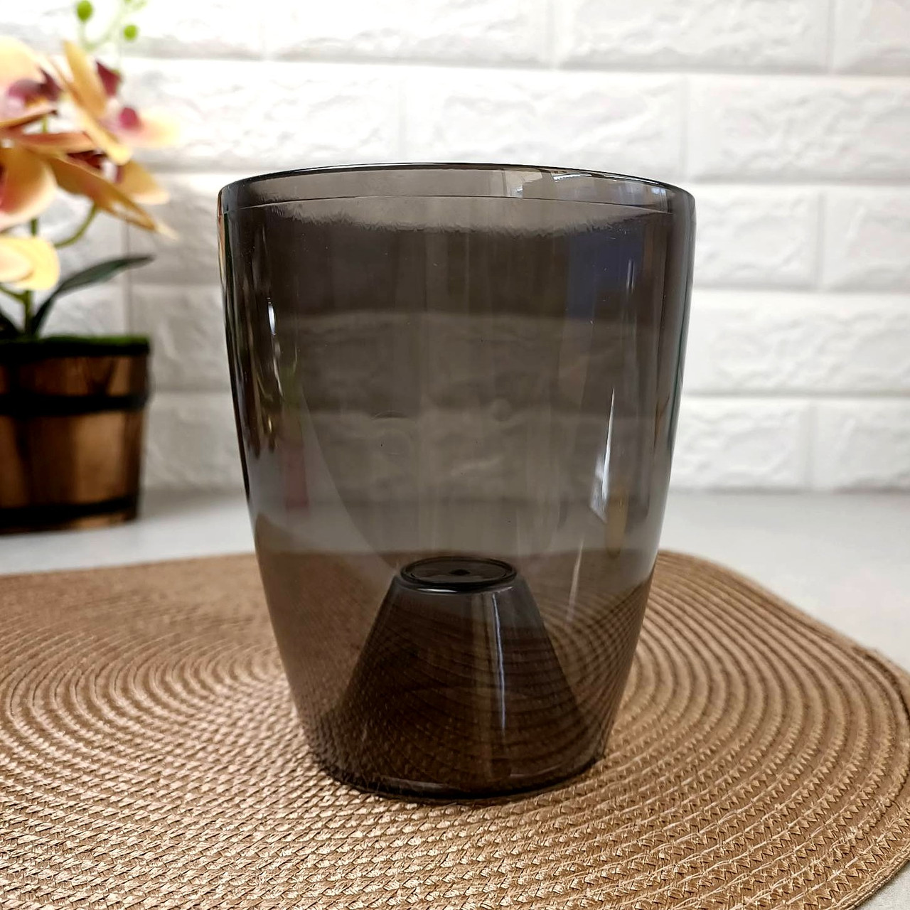 Коричнева орхідейниця з прозорими стінками та зливом води 17 см