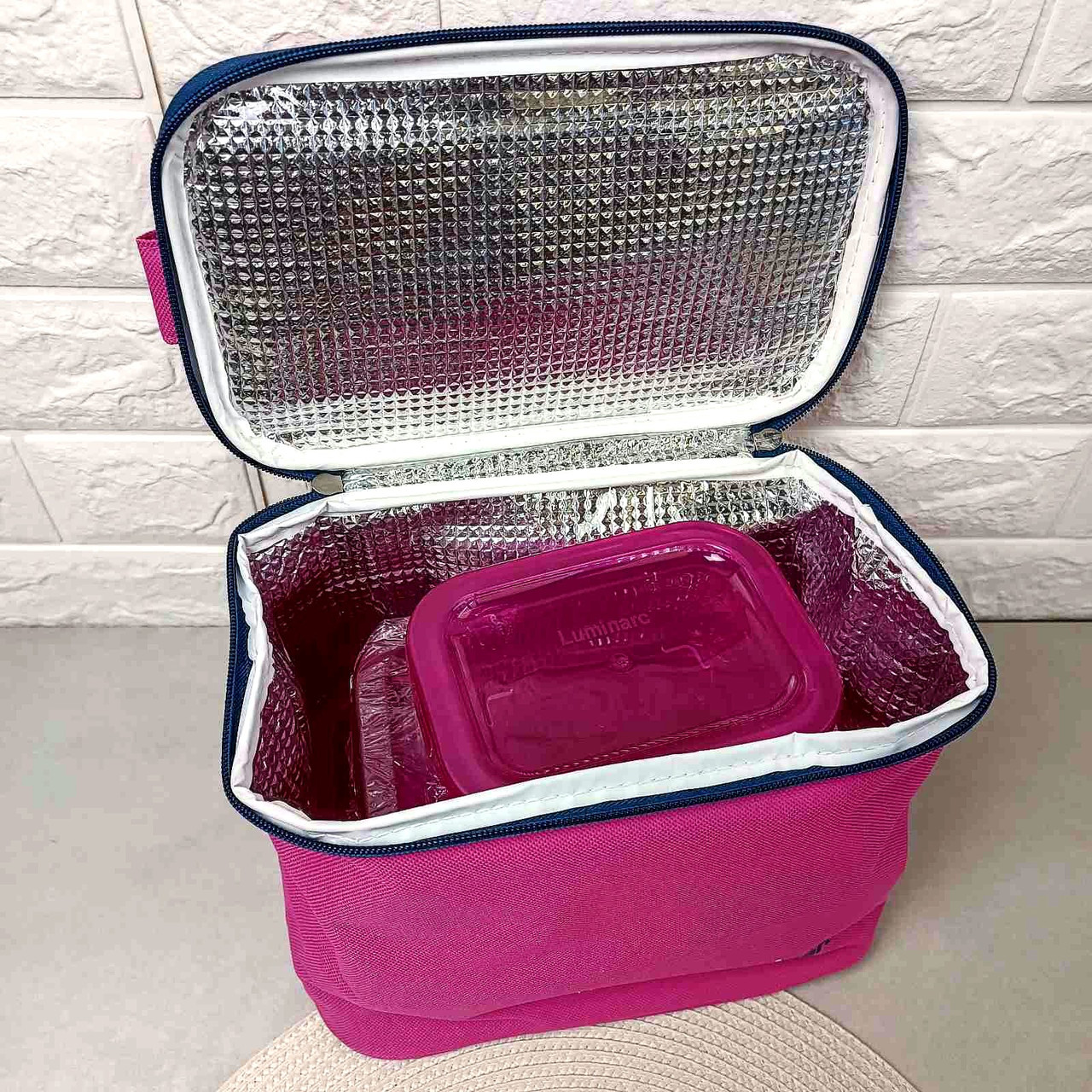 Набор пищевых контейнеров с малиновыми крышками в термосумке Luminarc KEEP'N'BOX 3 шт (P9973) - фото 5 - id-p1343263740