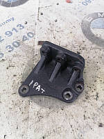 Кронштейн подушки двигателя Jeep Patriot 2.4 2012 прав. (б/у)